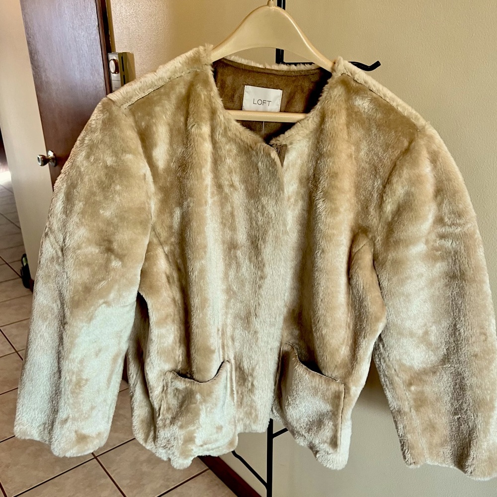 NWT LOFT faux fur jacket, size XL